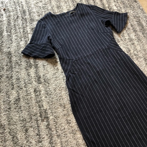 Banana republic dress - Picture 7 of 8